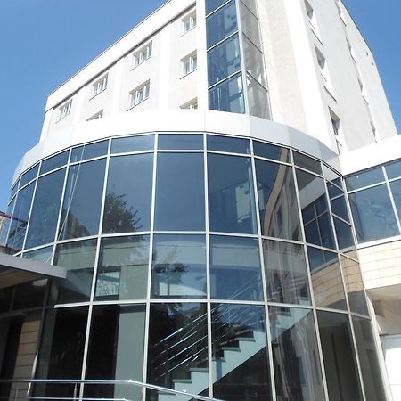 Hotel Nord Ploieşti Dış mekan fotoğraf