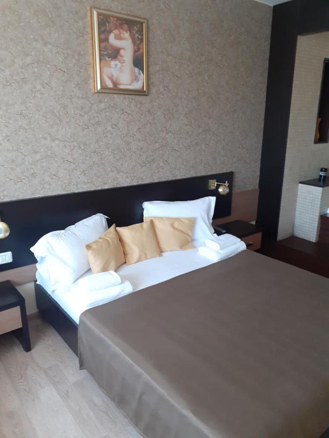 Hotel Nord Ploieşti Dış mekan fotoğraf