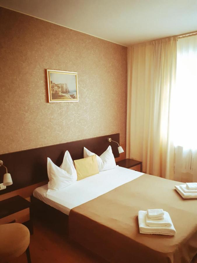 Hotel Nord Ploieşti Dış mekan fotoğraf