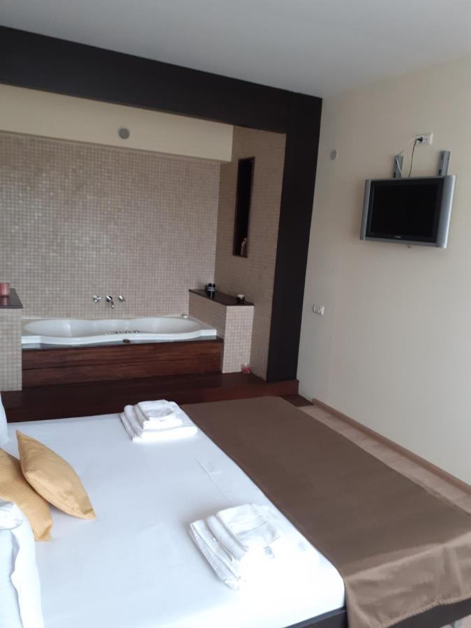 Hotel Nord Ploieşti Dış mekan fotoğraf