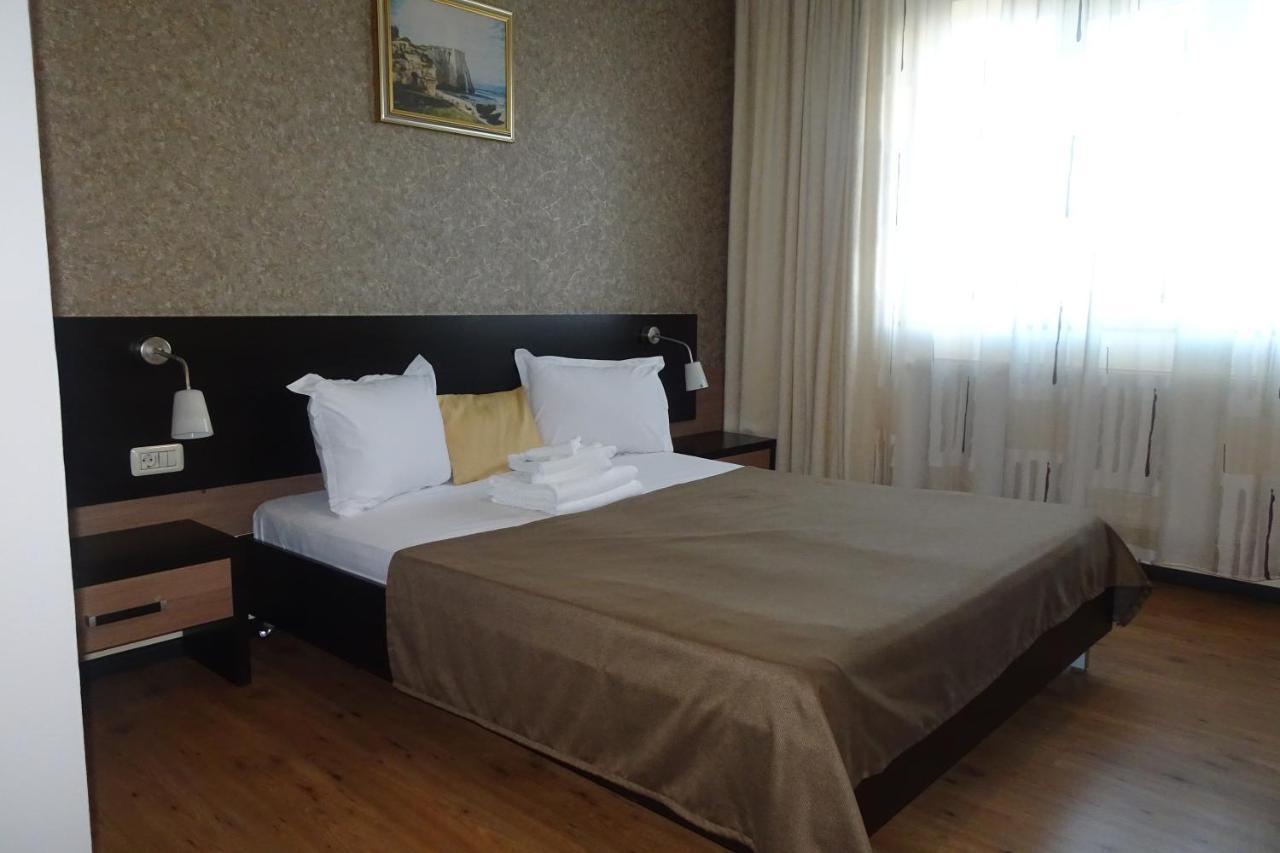 Hotel Nord Ploieşti Dış mekan fotoğraf